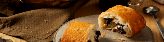 Pain Au Chocolat 1920 x 500 px